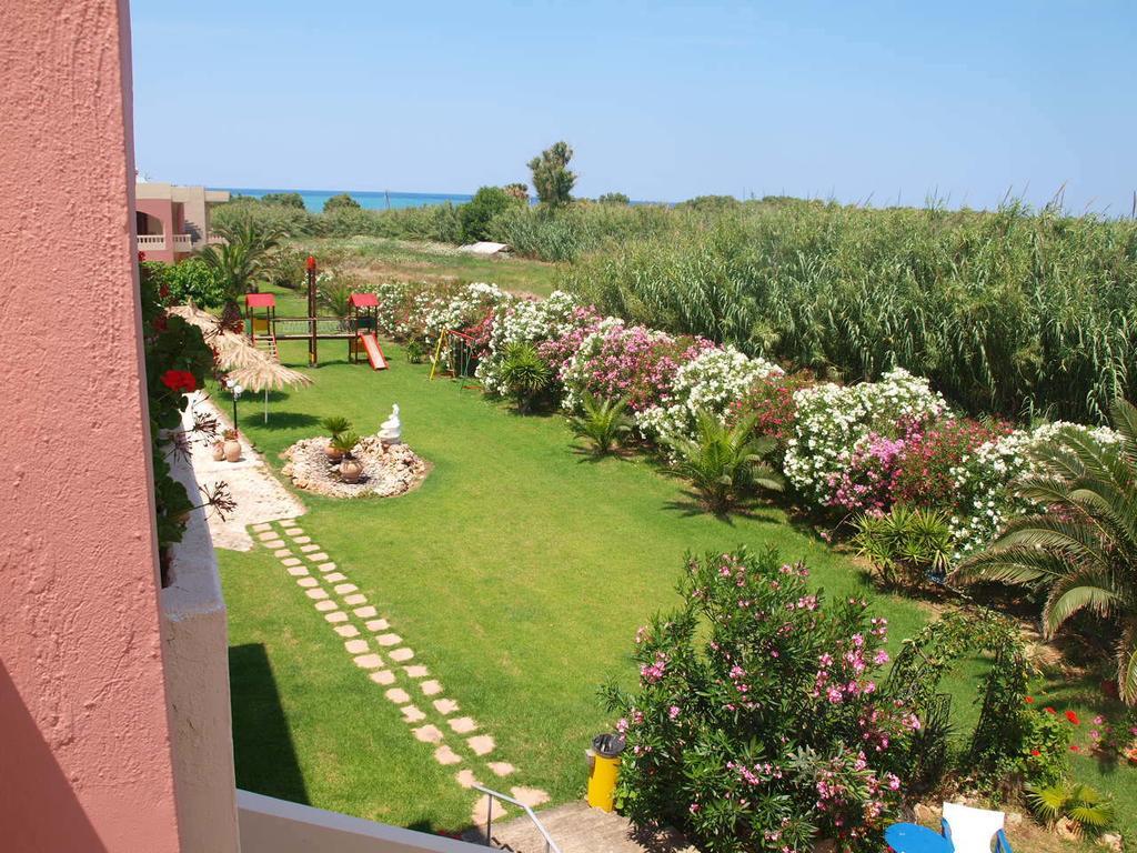 Villa Rita Apartments A Tavronitis  Ngoại thất bức ảnh