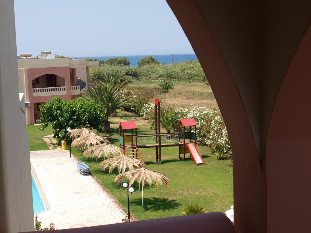 Villa Rita Apartments A Tavronitis  Ngoại thất bức ảnh