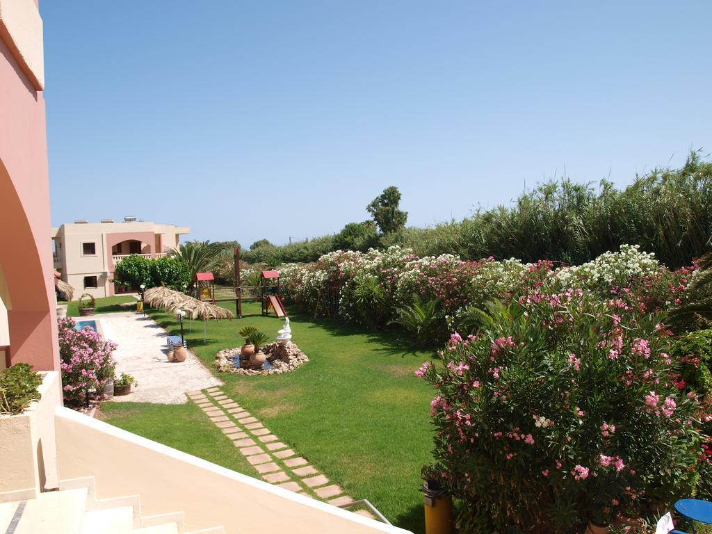 Villa Rita Apartments A Tavronitis  Ngoại thất bức ảnh